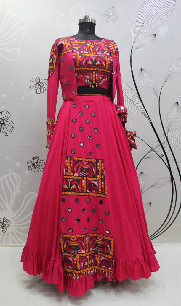 navratri traditional chaniya choli